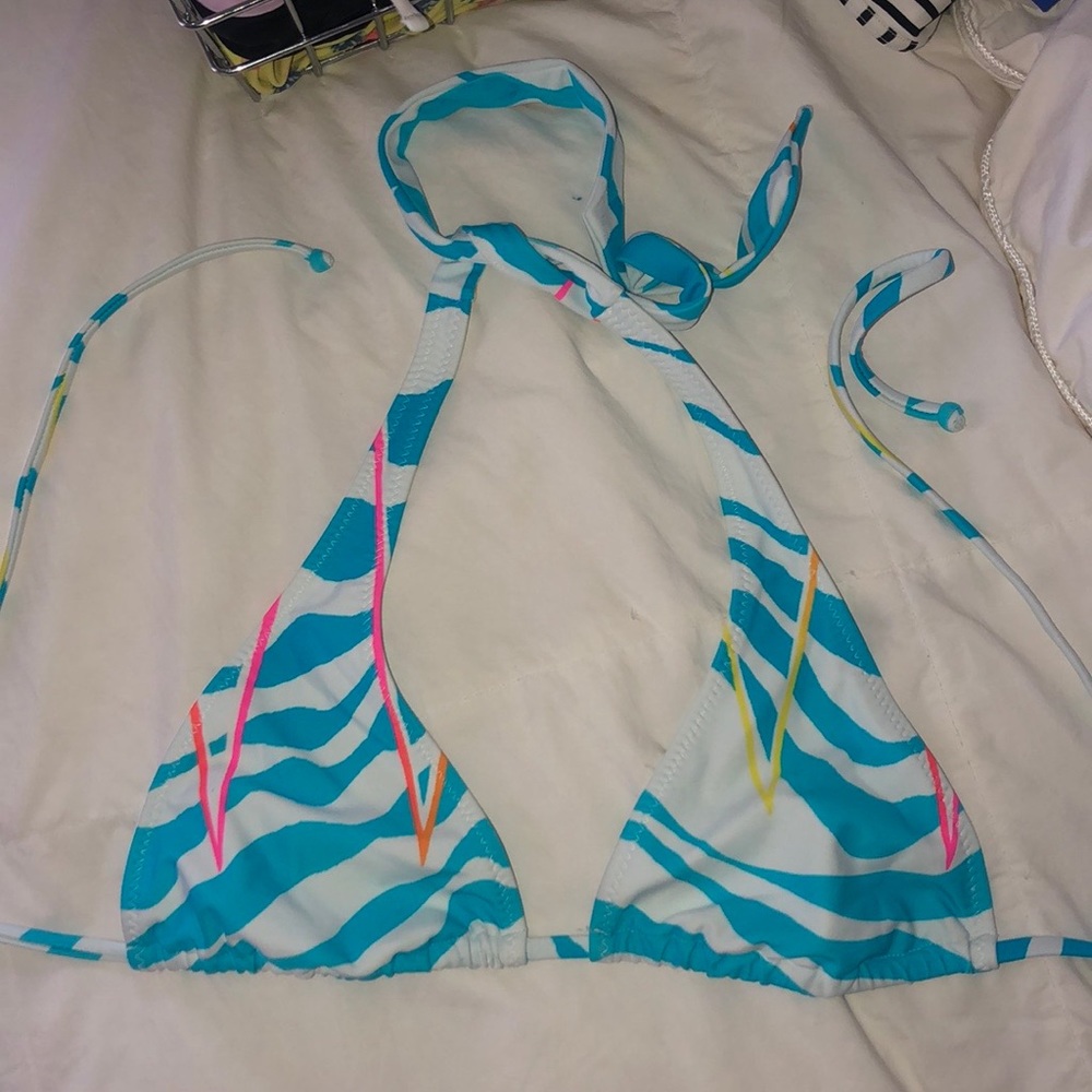 Triangle bikini top